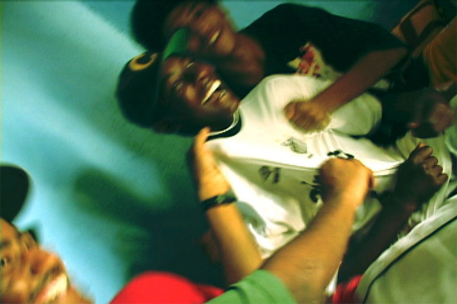 favelas_0005_Layer 11